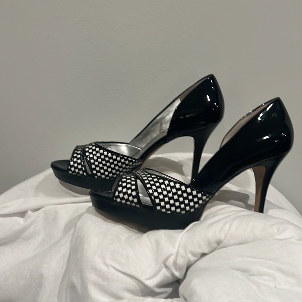 Marc Fisher Black and White Heels - Picture 4 of 10